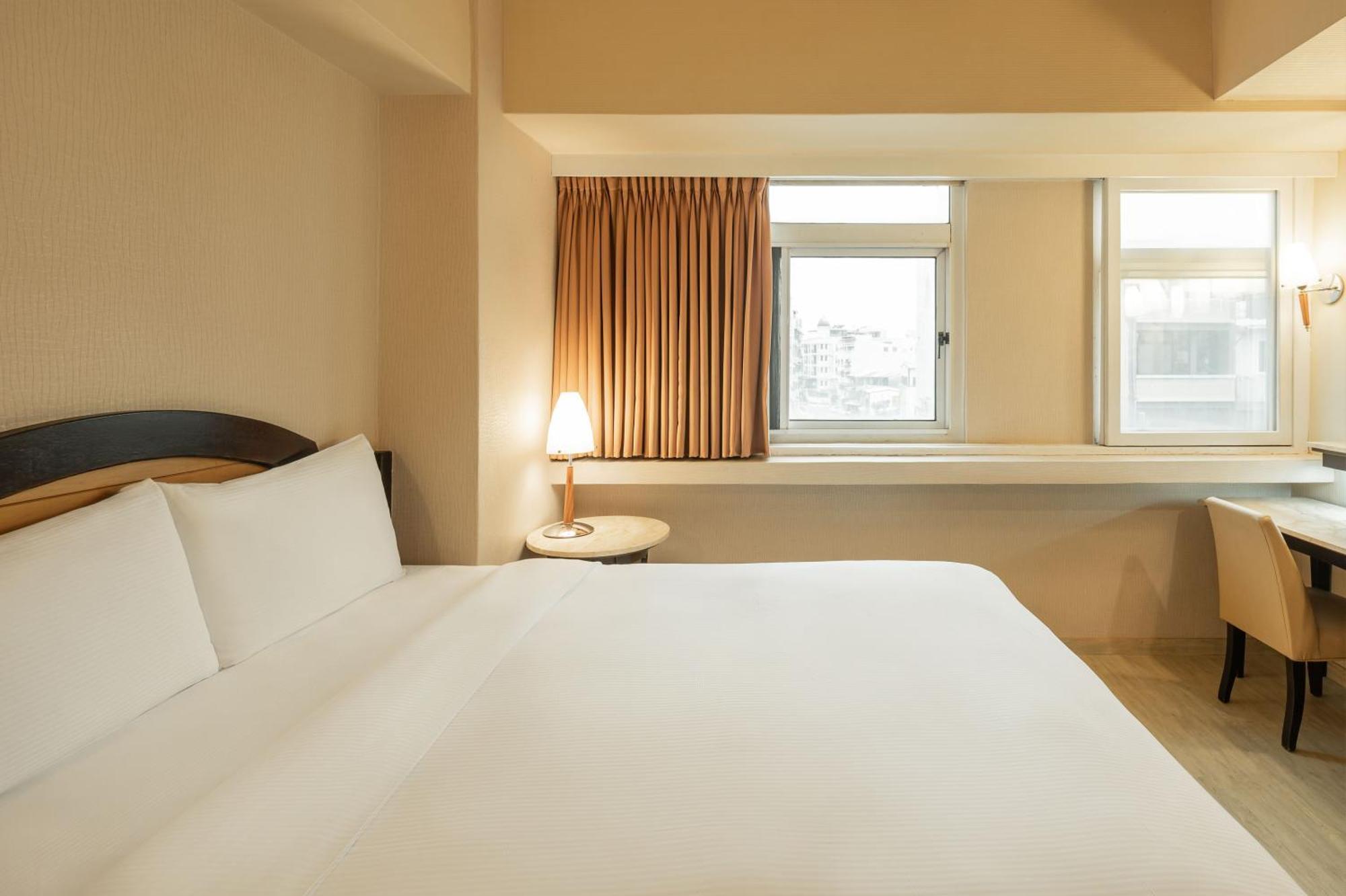 Kindness Hotel Weiwuying Kaohsiung Ruang foto